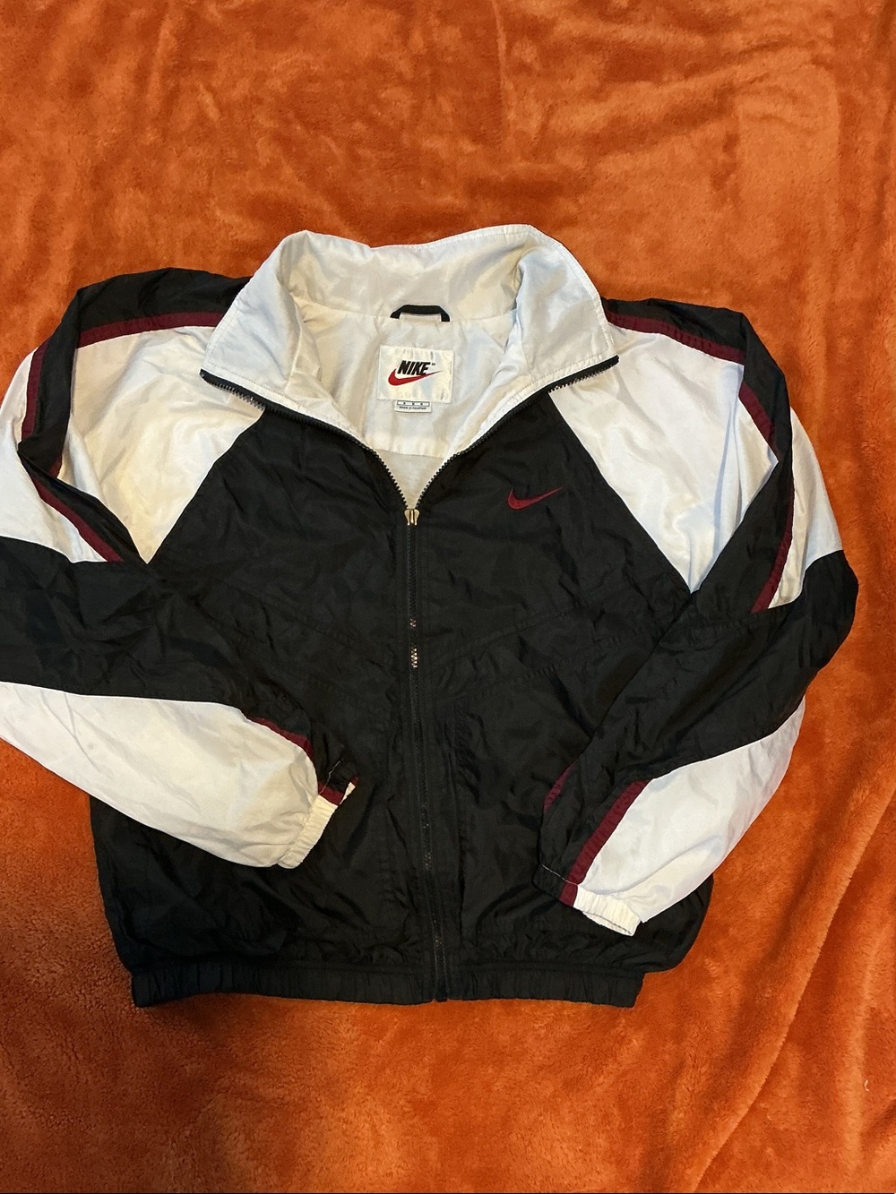 Vintage Nike Men’s Black White and Maroon Windbreaker Jacket